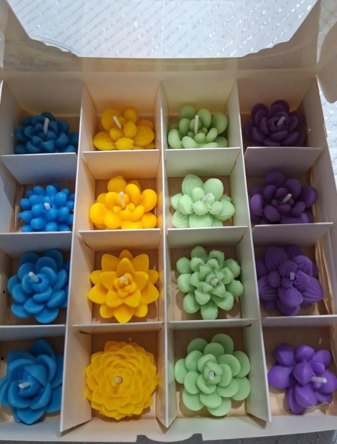Caja «Jardín de Flores» — 16 piezas